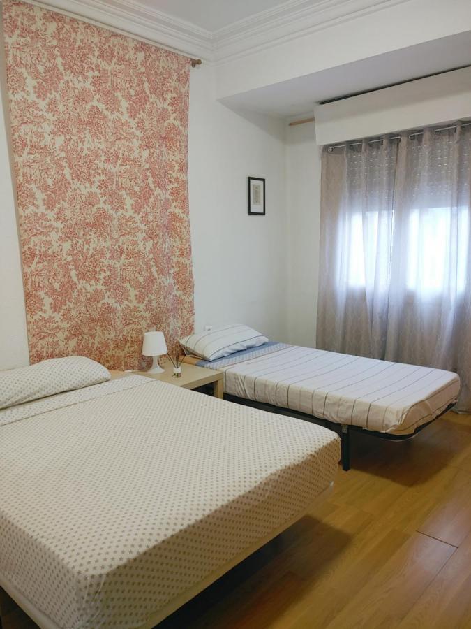 Comoda Habitacion Privada Valencia Exterior foto